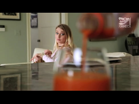 ❤️ Καυτό κορίτσι με μεγάλα βυζιά και σφιχτό μουνί παίρνει πούτσο από loser, αλλά πολύ σκληρά ❤❌ Βίντεο σεξ ☑